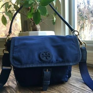 Tory Burch Nylon Crossbody Blue Scout Shoulder Bag